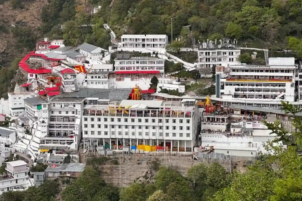 Mata Vaishno Devi Mandir Complete Guide
